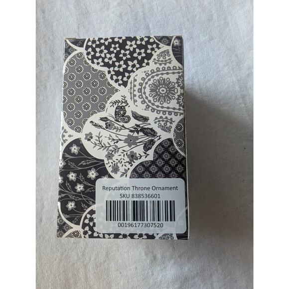 Taylor Swift Reputation Chair Ornament Christmas Tree Holiday Present New Sealed - Picture 4 of 7